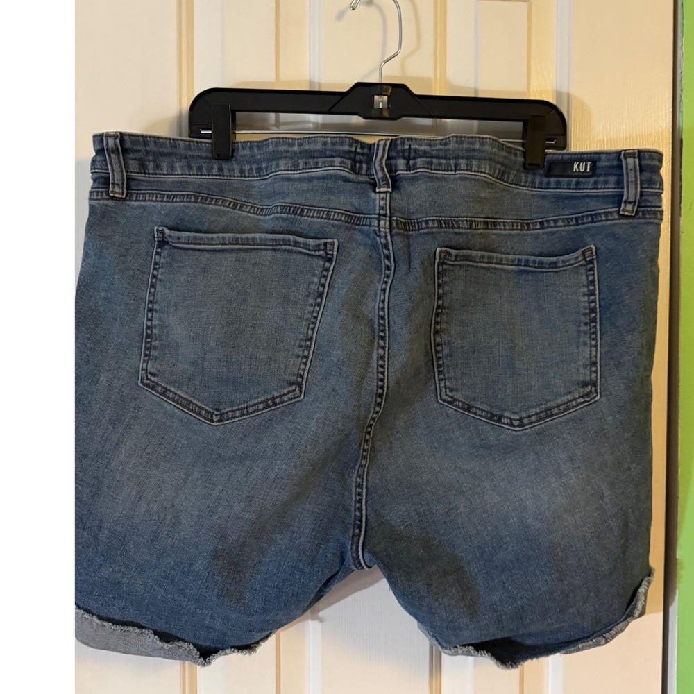 Kut from the Kloth Catherine Boyfriend Shorts Womens‎ 22W Blue Excellent Raw Hem - Picture 3 of 5